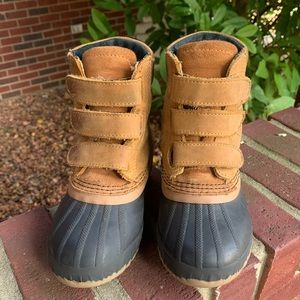 Sorel- 🥾 Kids- TODDLER -  Size USA 12 
Cheyanne II Strap WP Leather Boot